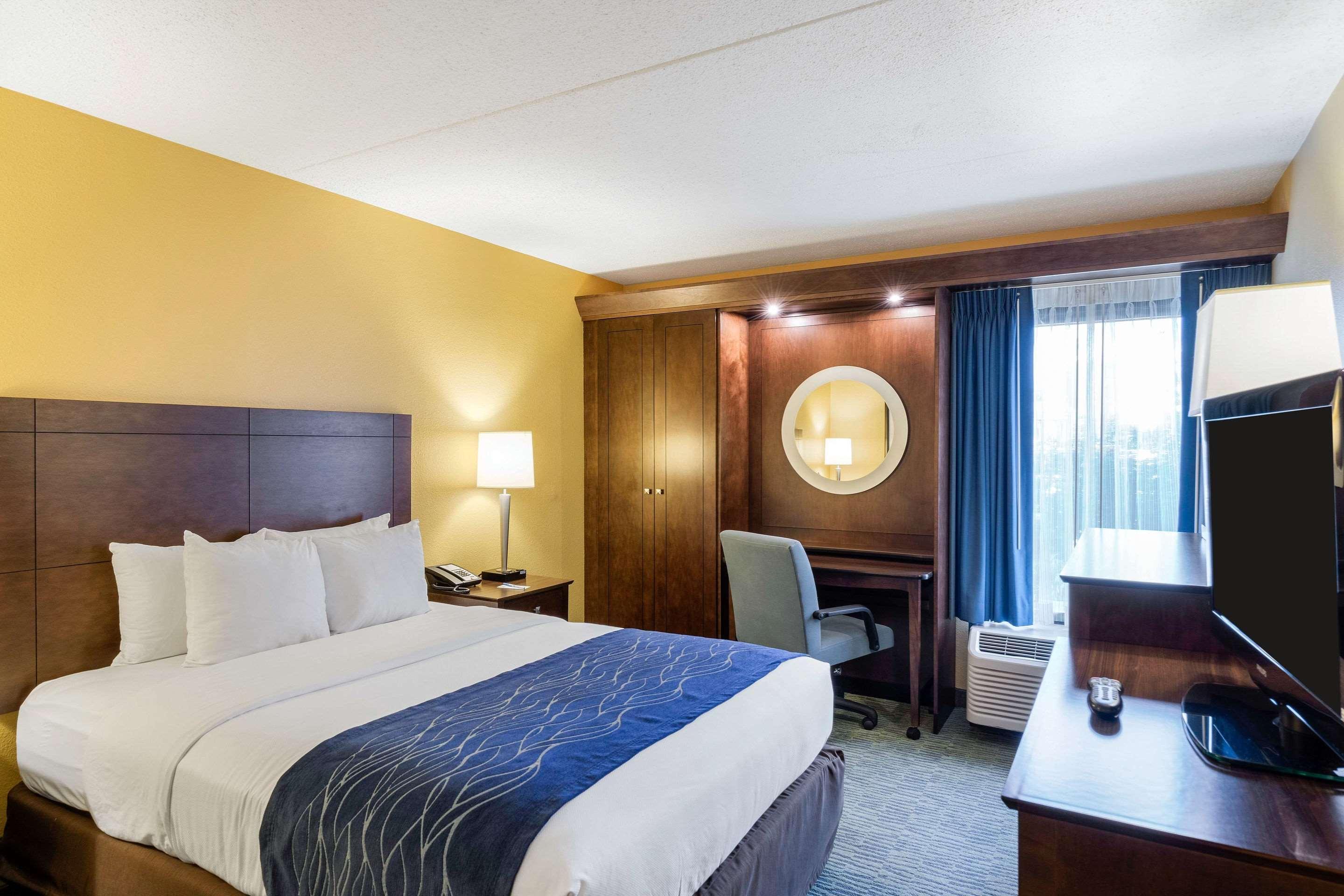 Comfort Inn & Suites Newark - Wilmington Extérieur photo