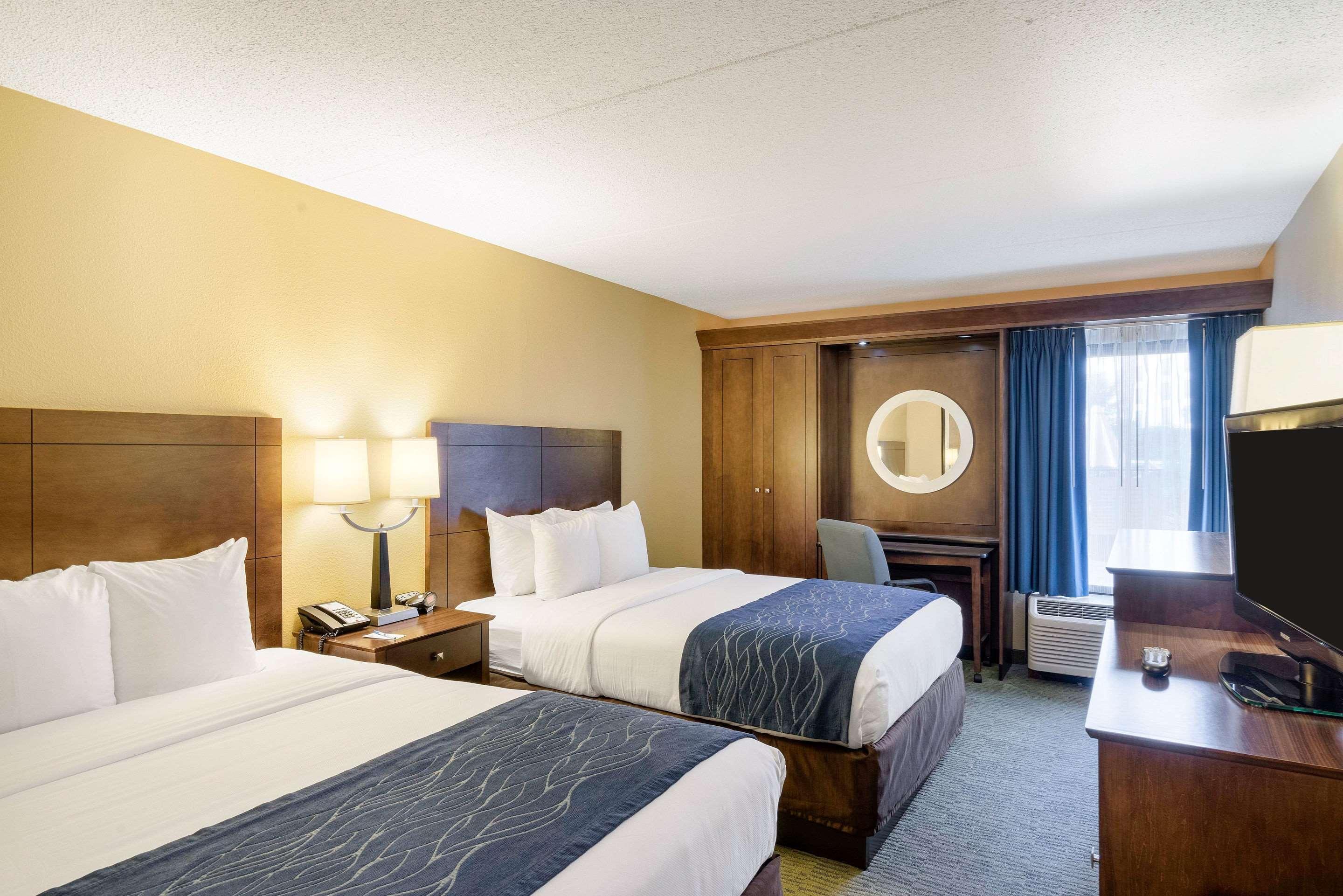 Comfort Inn & Suites Newark - Wilmington Extérieur photo
