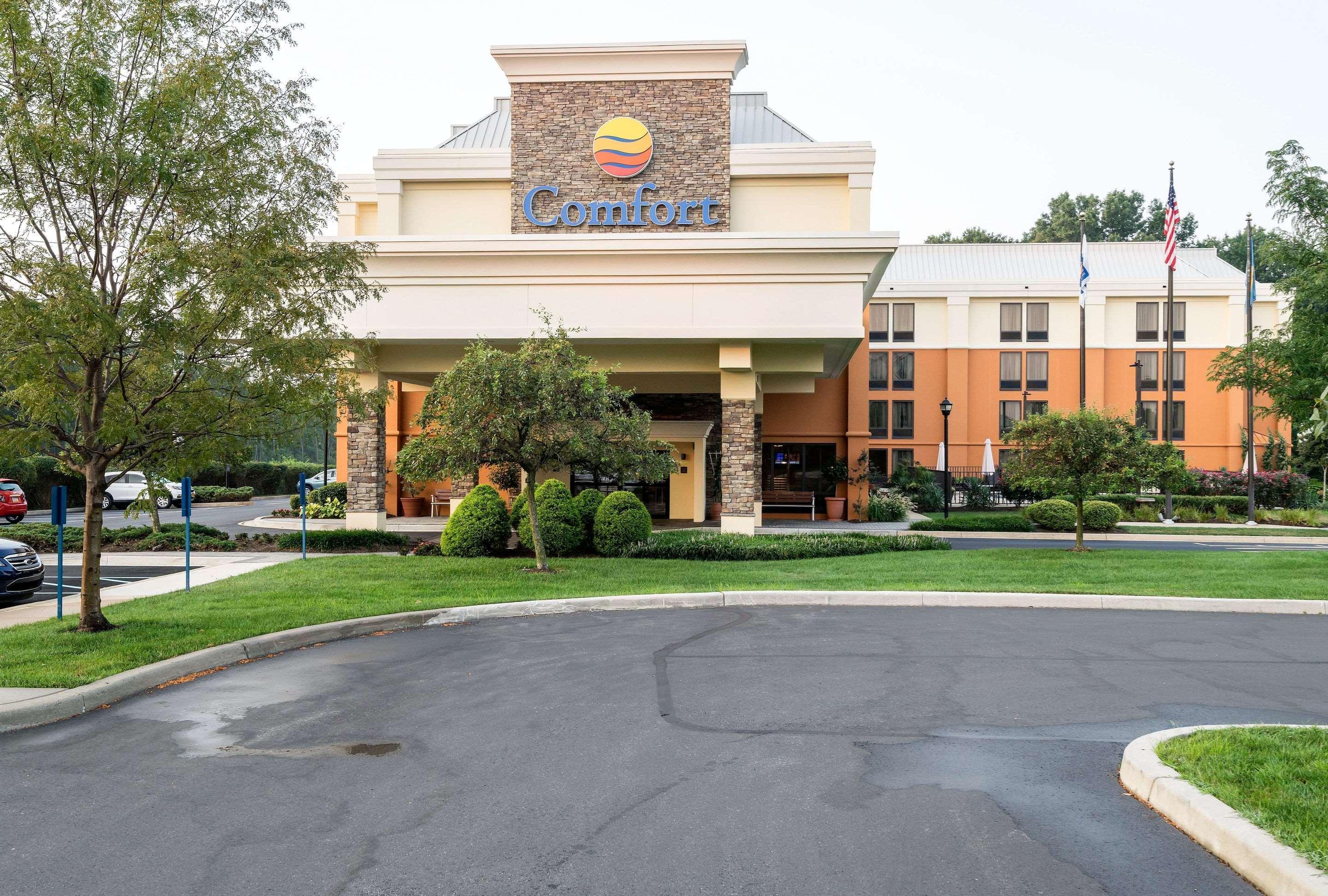 Comfort Inn & Suites Newark - Wilmington Extérieur photo