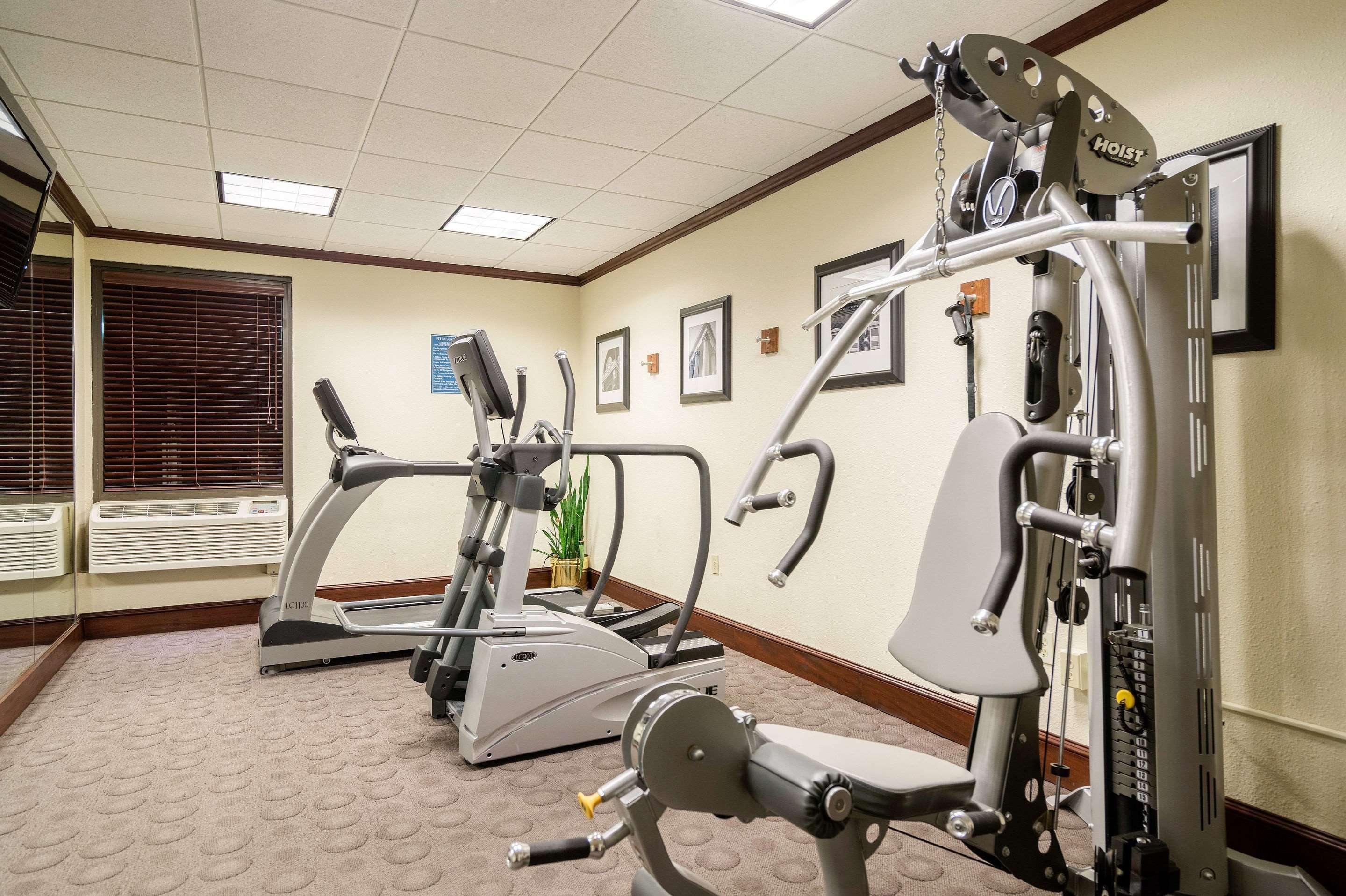 Comfort Inn & Suites Newark - Wilmington Extérieur photo