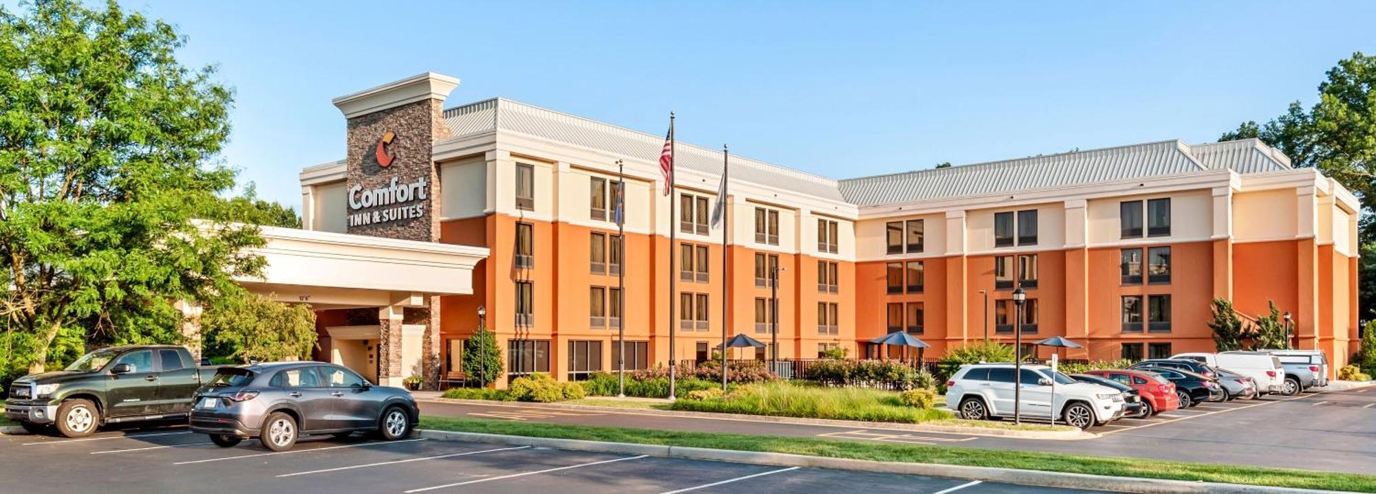 Comfort Inn & Suites Newark - Wilmington Extérieur photo
