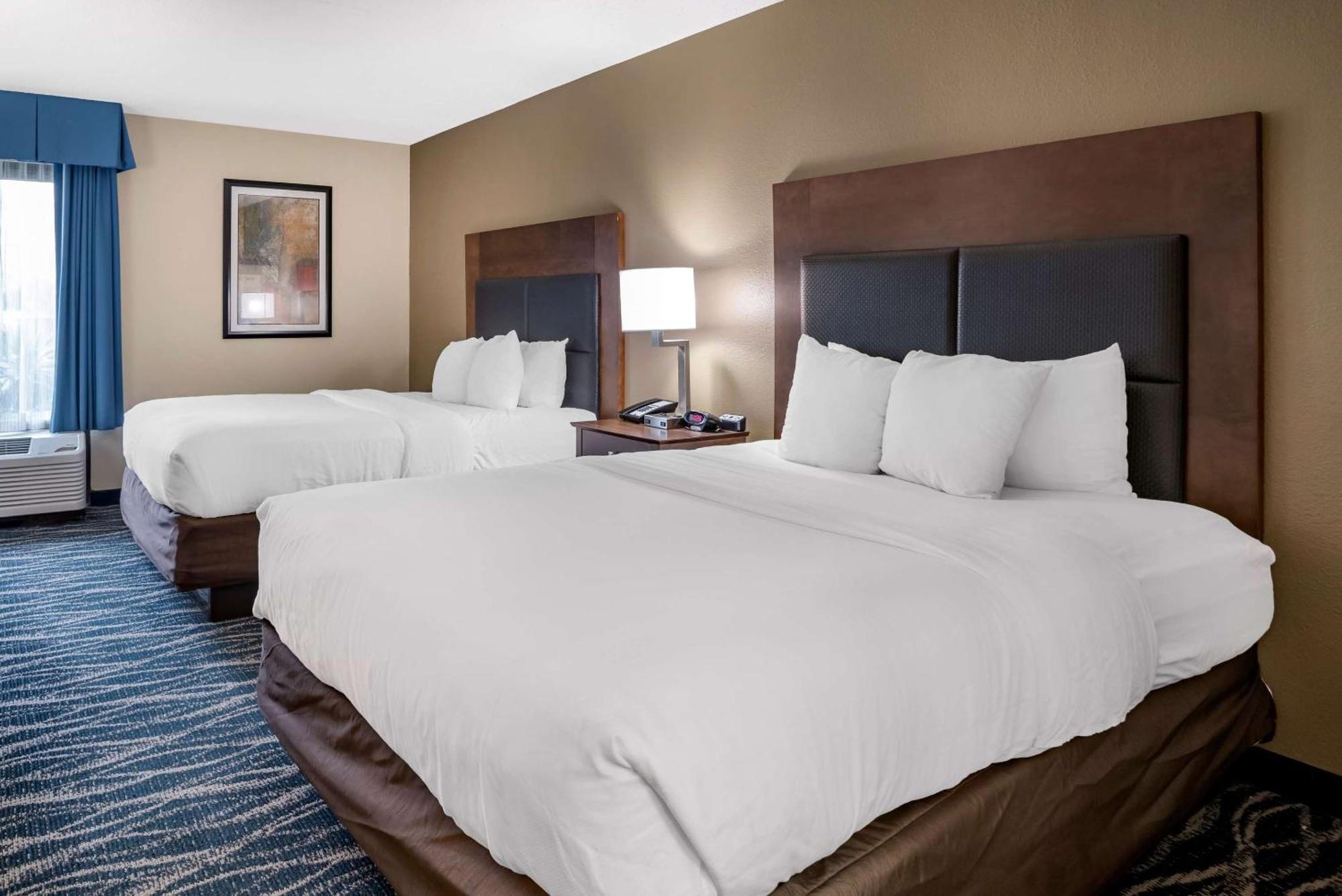 Comfort Inn & Suites Newark - Wilmington Extérieur photo